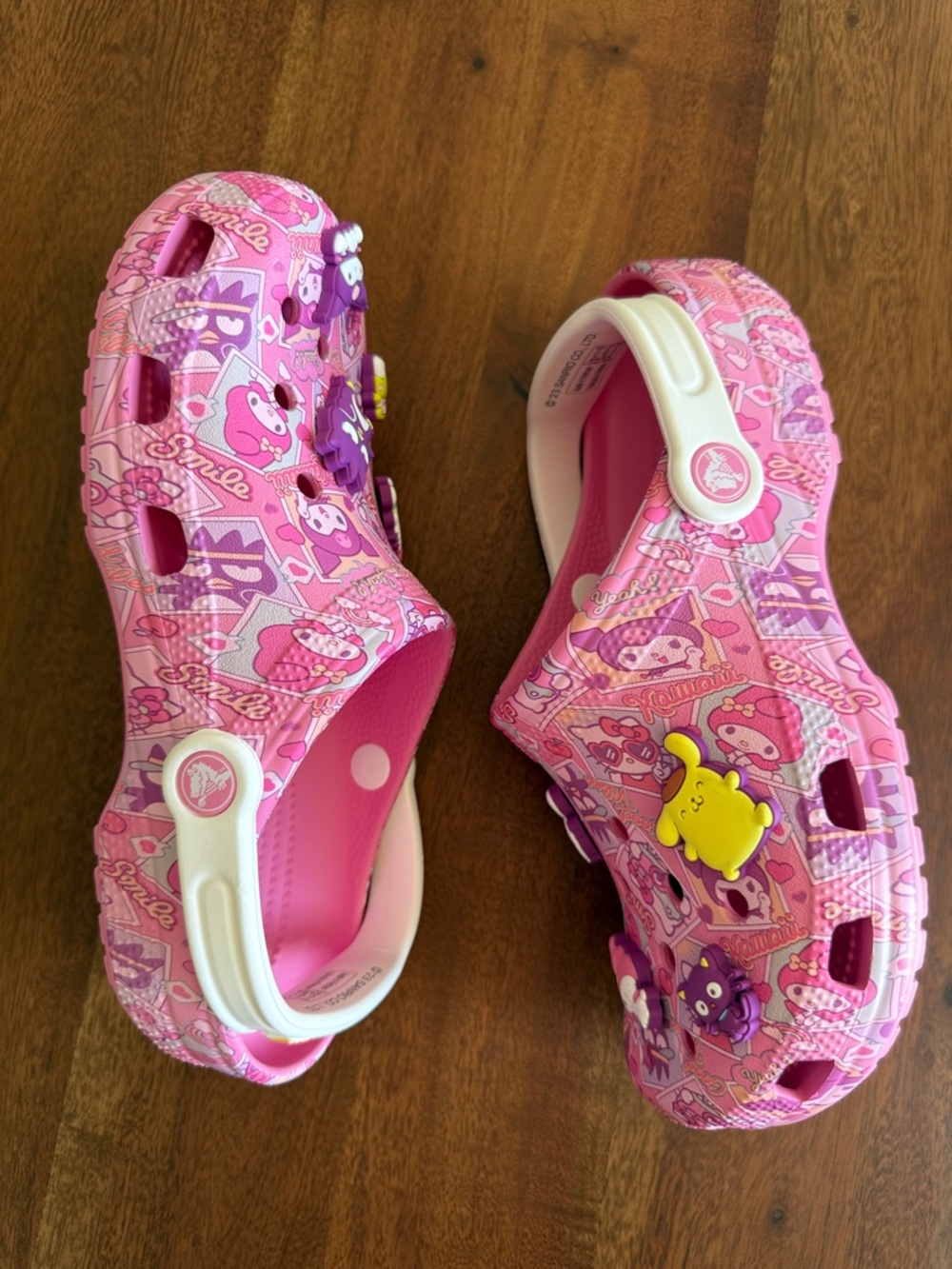 Sanrio Pink Hello Kitty and Friends x Crocs Adult Classic Clog Size M6 W8 - Picture 4 of 15